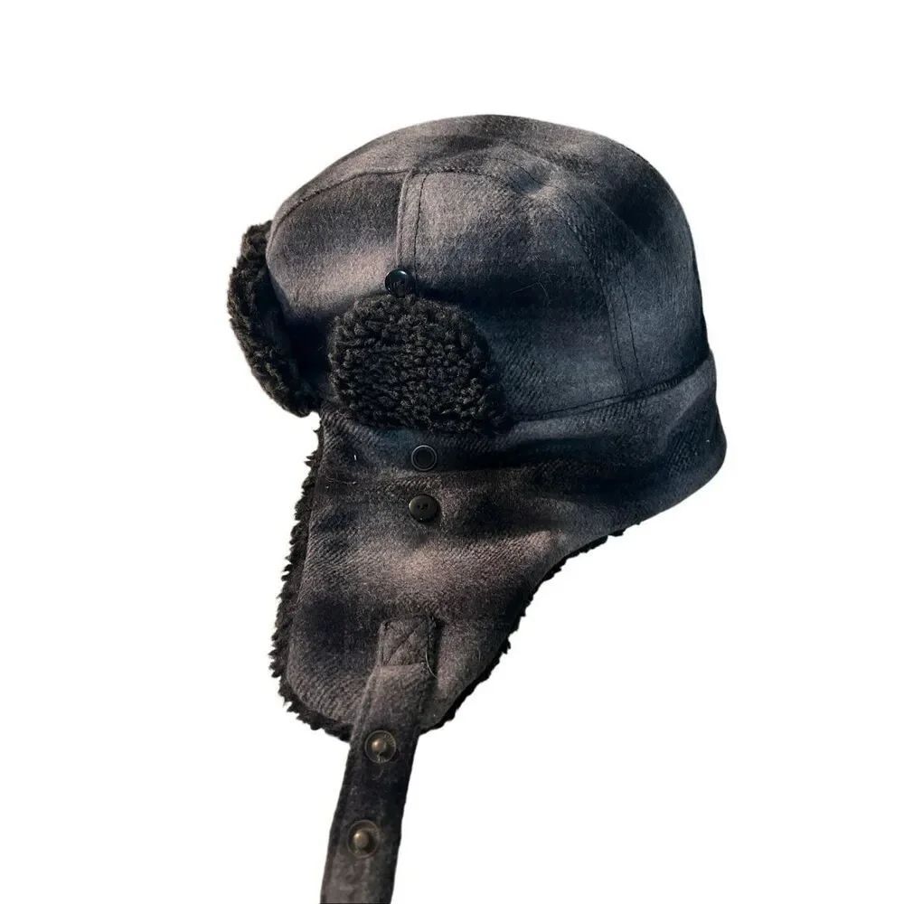 Swiss Tech Plaid Gray Trapper Aviator Hat Faux Fur Warm Quality Ear Flaps Cover